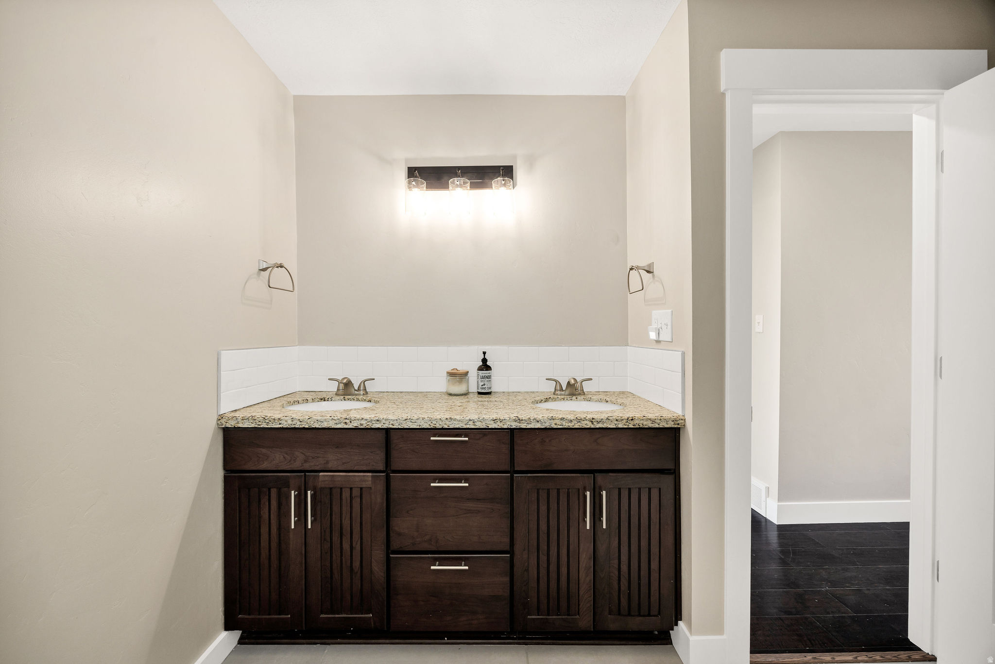 GRAND VIEW HILLS SUB - Residential