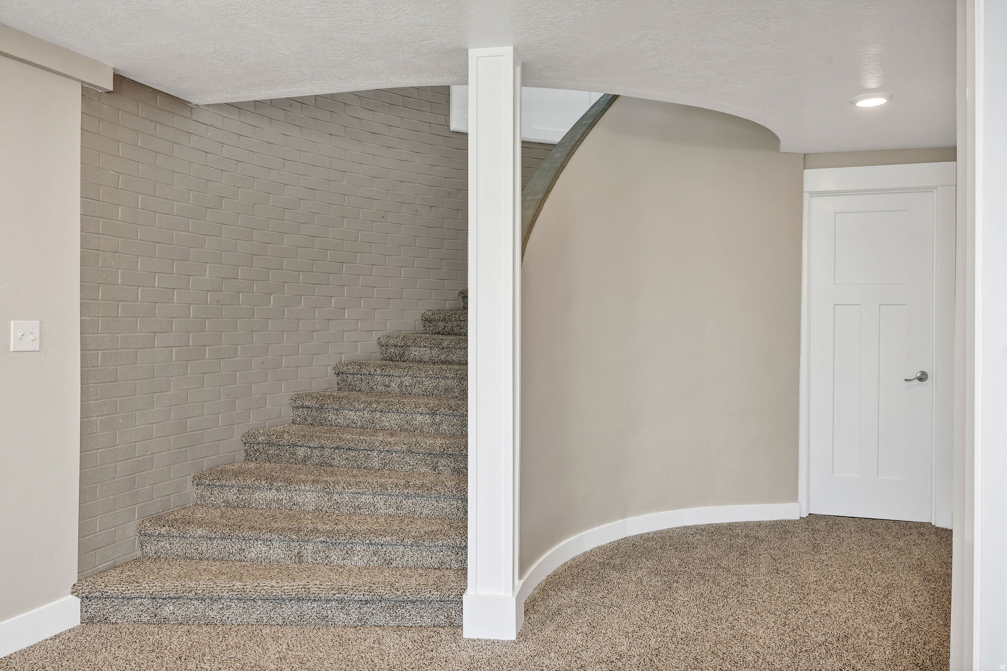 GRAND VIEW HILLS SUB - Residential