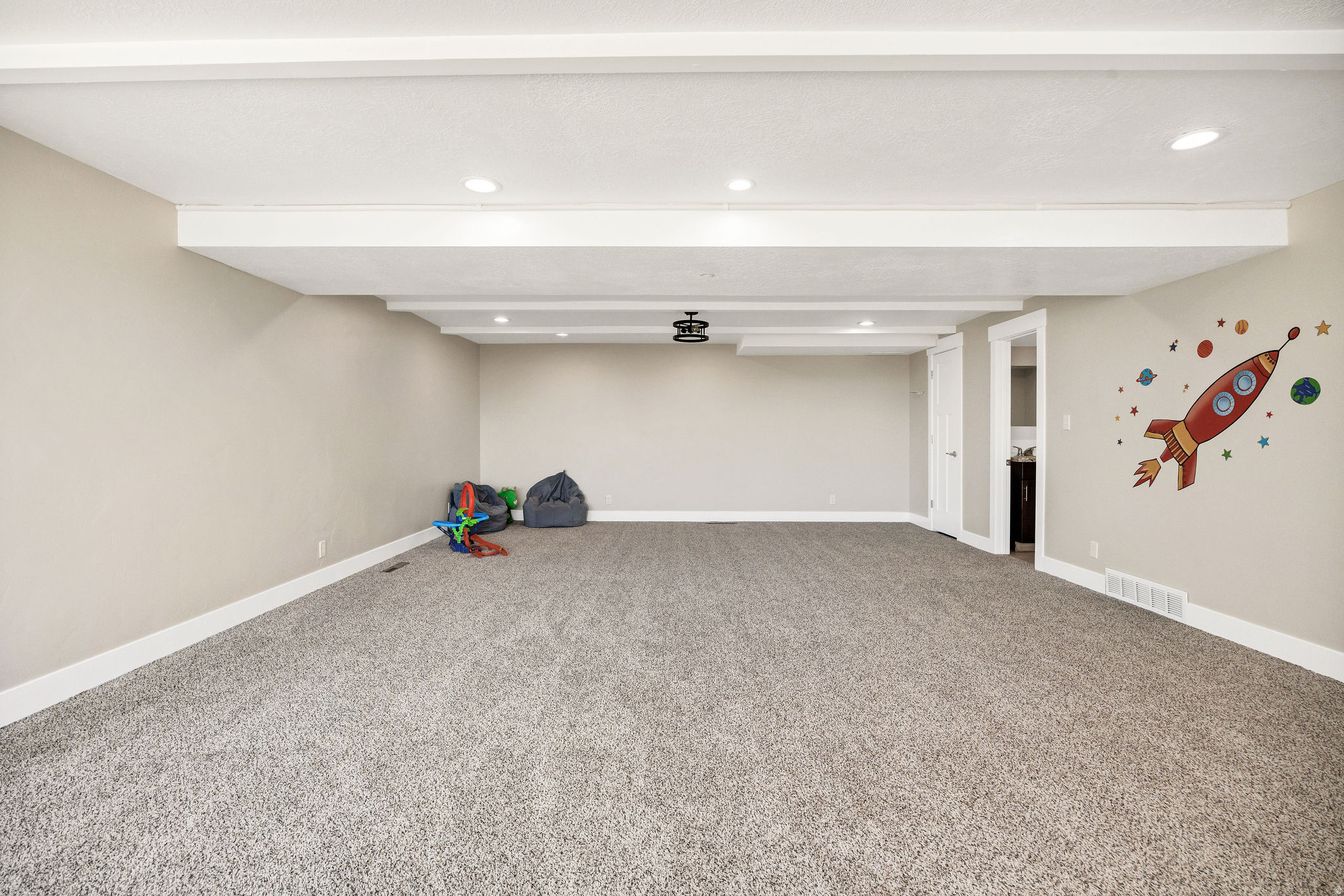 GRAND VIEW HILLS SUB - Residential