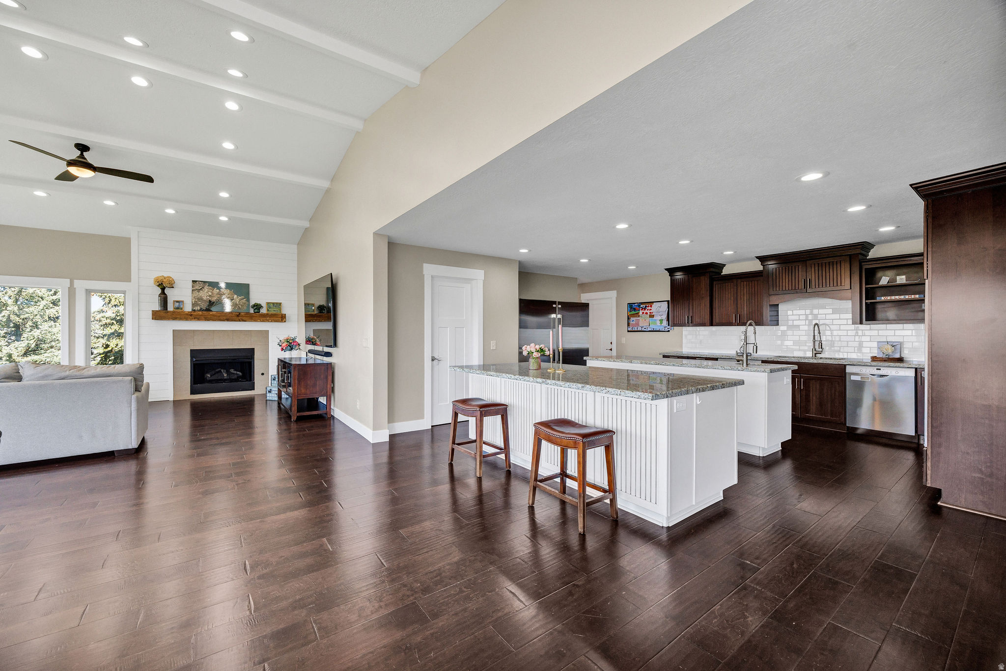 GRAND VIEW HILLS SUB - Residential