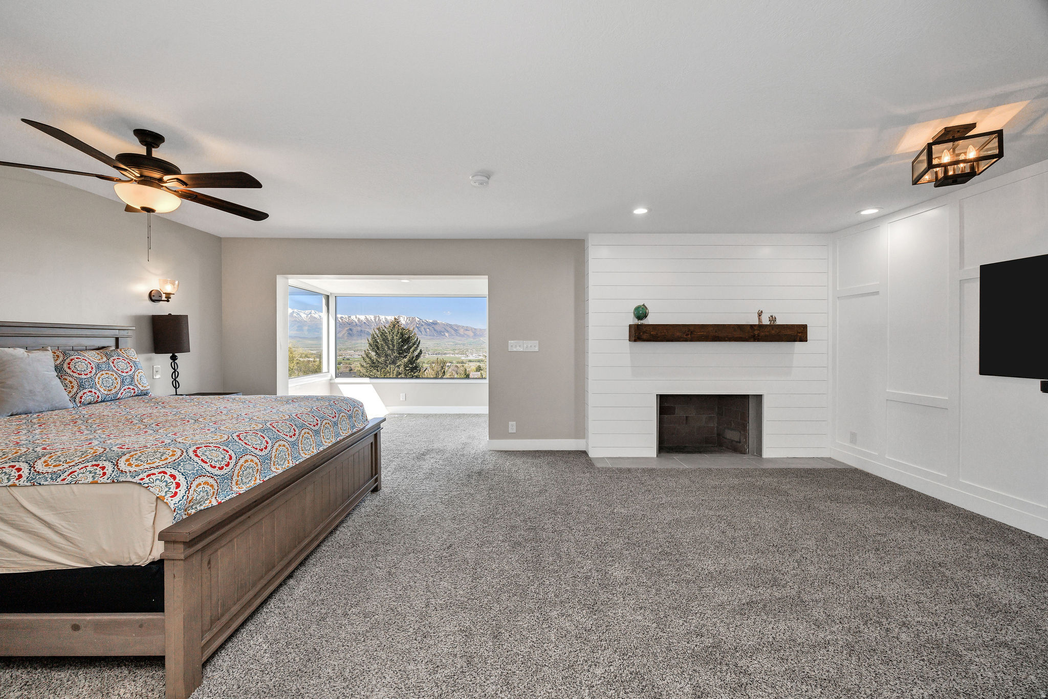 GRAND VIEW HILLS SUB - Residential