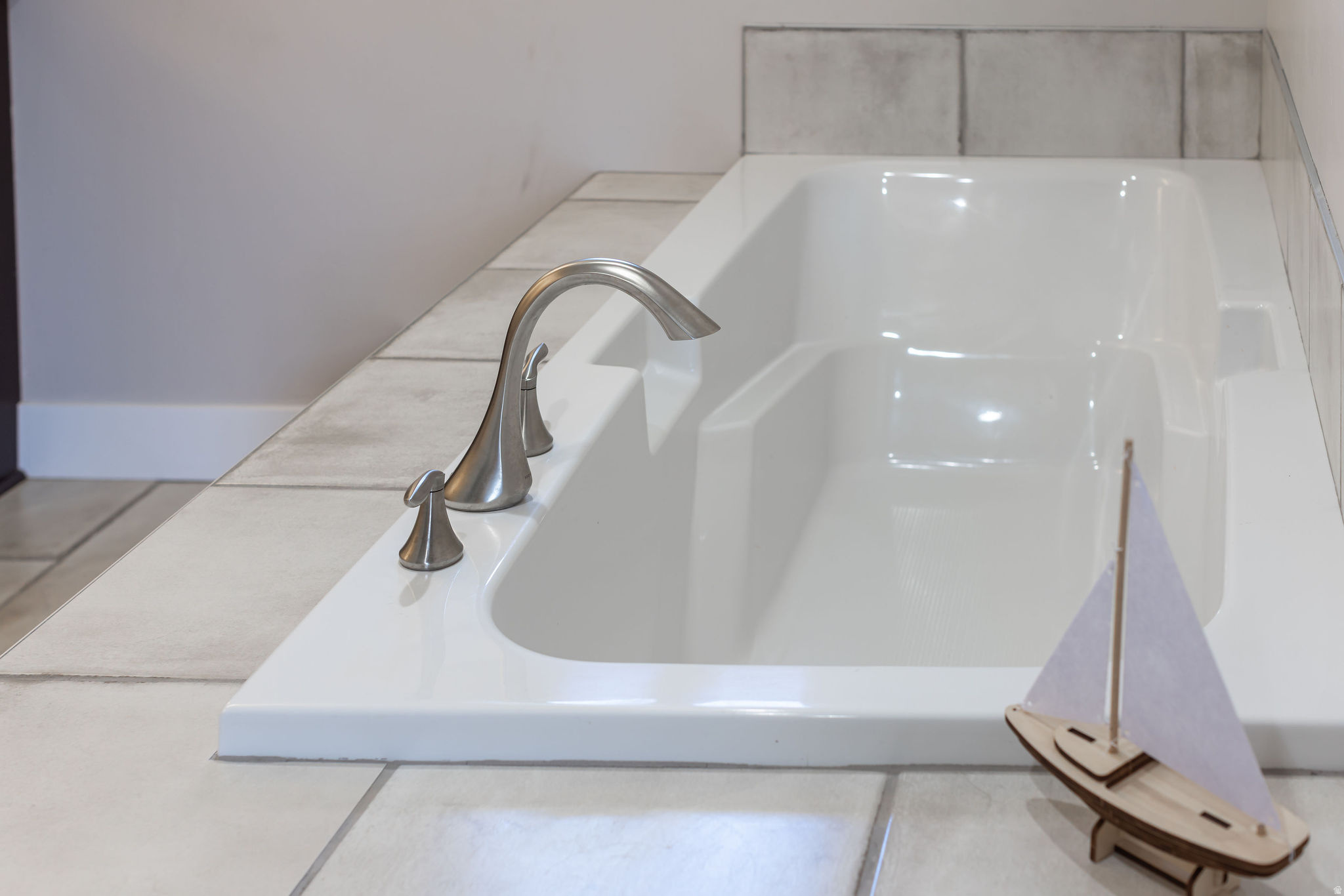 GRAND VIEW HILLS SUB - Residential