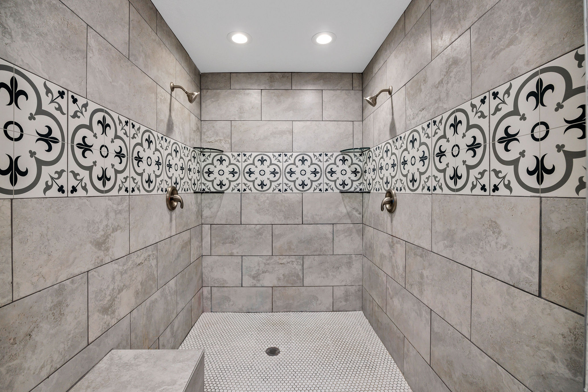 GRAND VIEW HILLS SUB - Residential