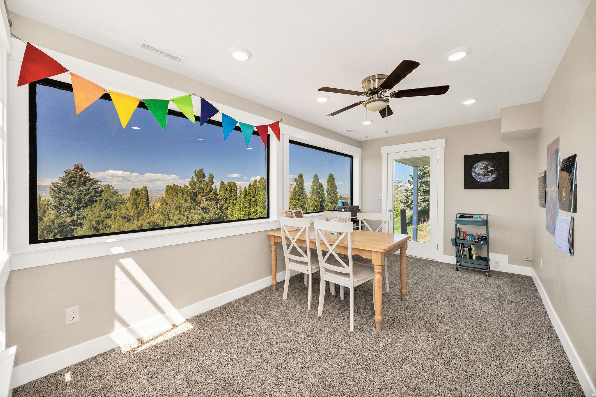 GRAND VIEW HILLS SUB - Residential