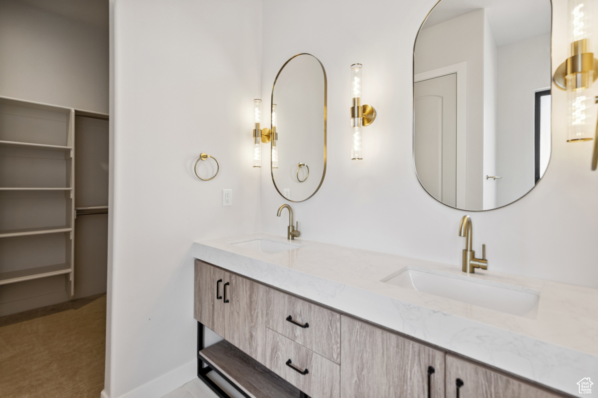 OAK HAVEN - Residential