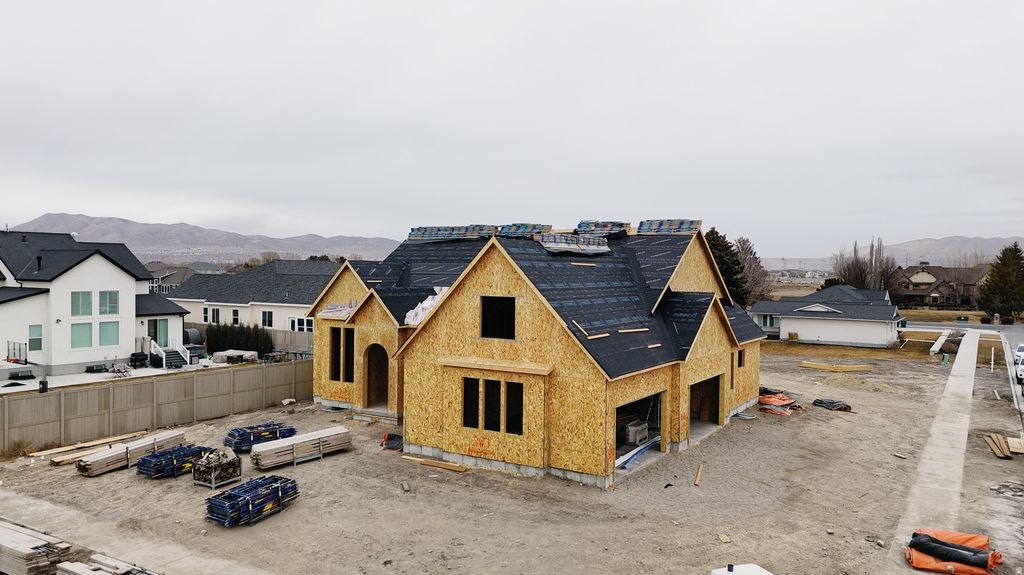 Photo of 1902 W 1400 S #17, Lehi, UT 84043 (MLS # 2136406)