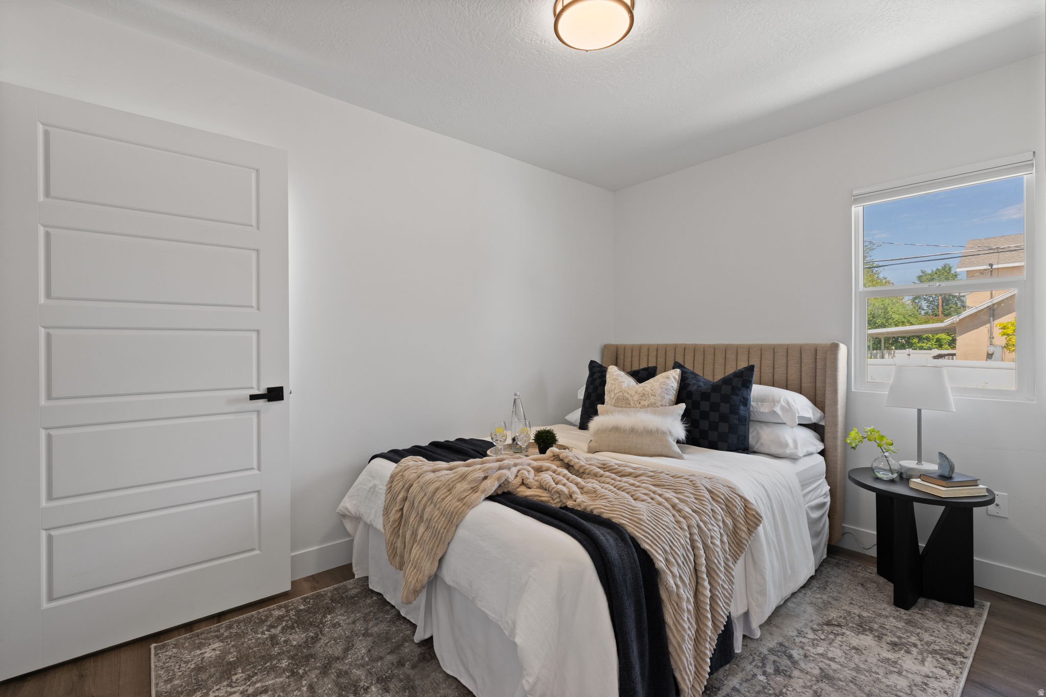 MEADOW BROOK - Residential