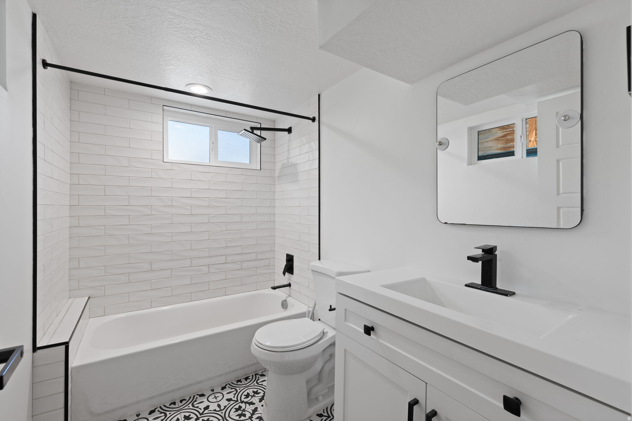 MEADOW BROOK - Residential