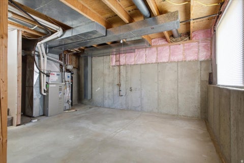 Tiny photo for 2313 E ROCKVIEW DR S, Sandy, UT 84092 (MLS # 2182067)