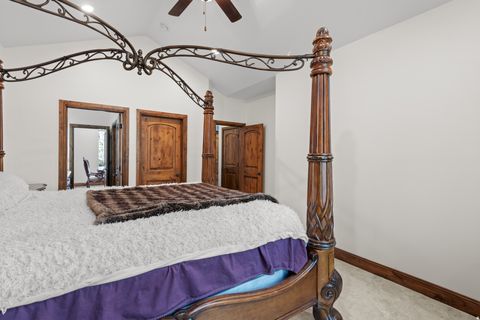 Tiny photo for 10637 S CRESCENT BEND DR, Sandy, UT 84070 (MLS # 2152816)
