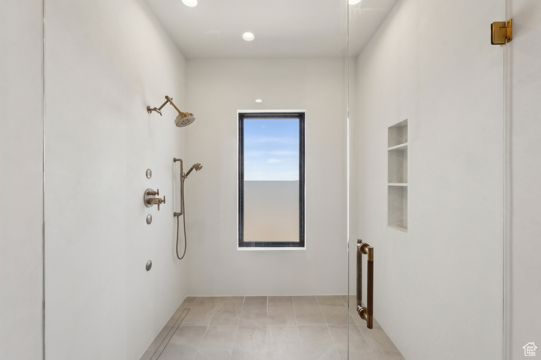 LAMBERT PARK ESTATES - Residential