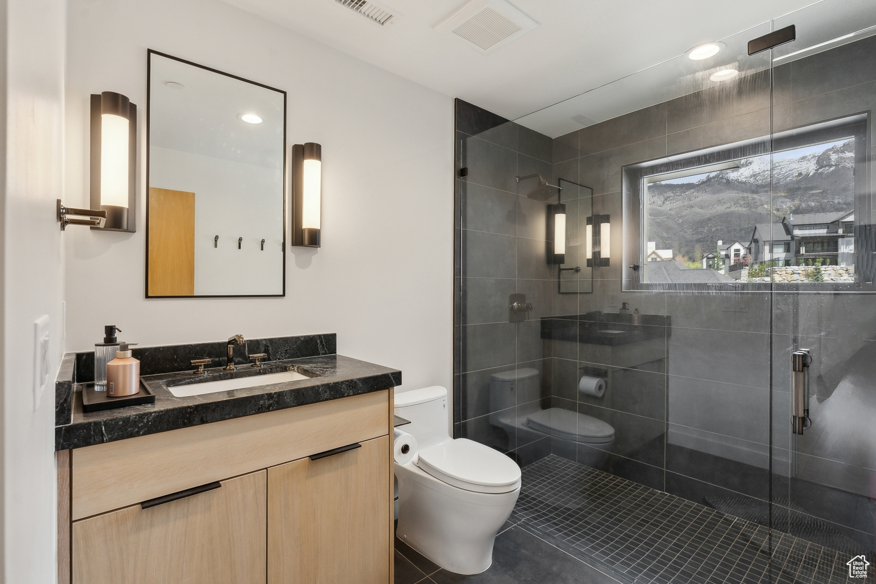 LAMBERT PARK ESTATES - Residential