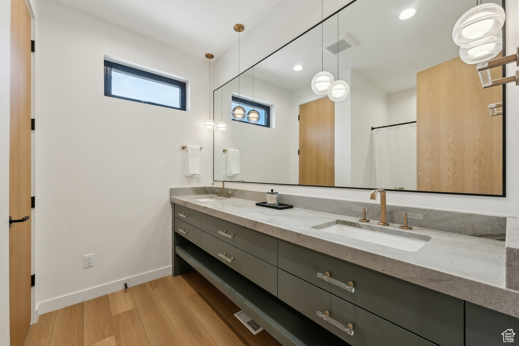 LAMBERT PARK ESTATES - Residential