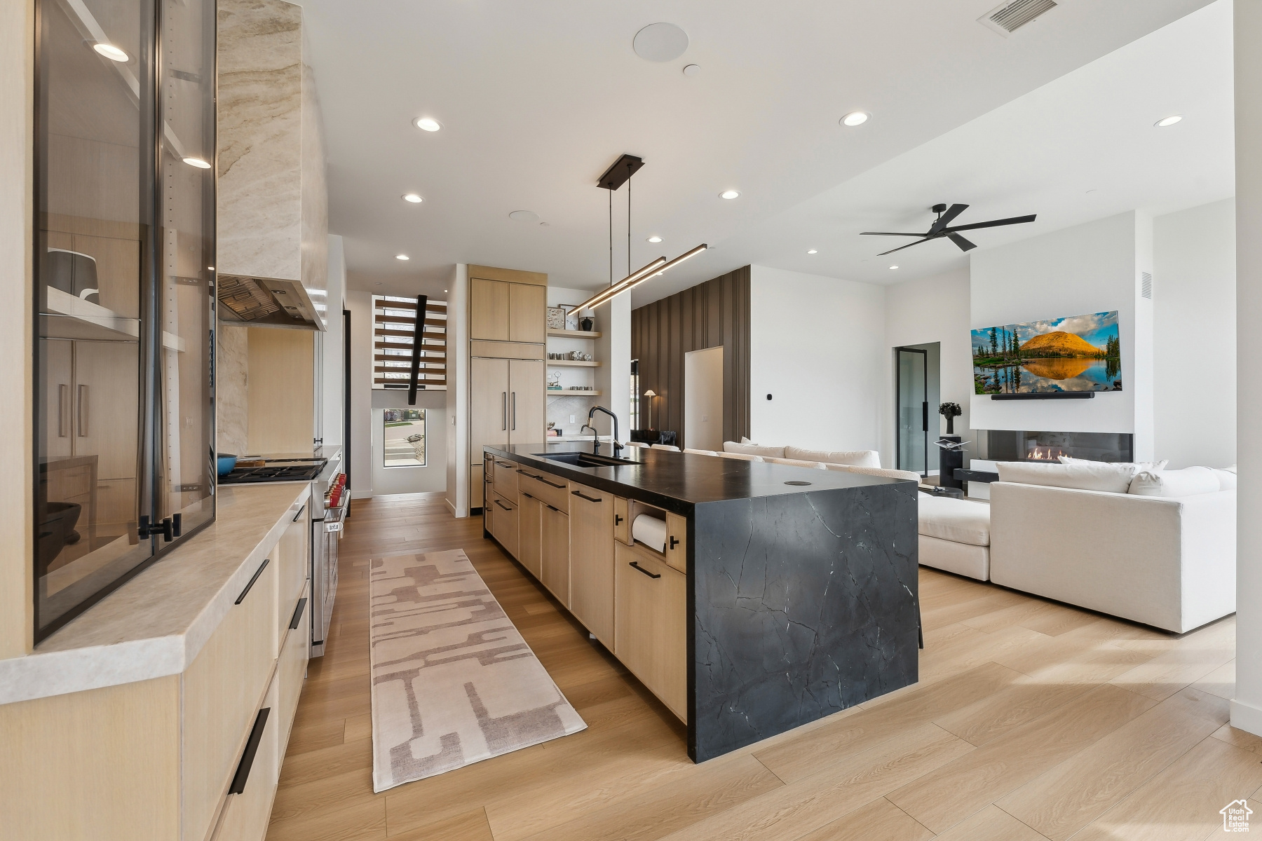 LAMBERT PARK ESTATES - Residential