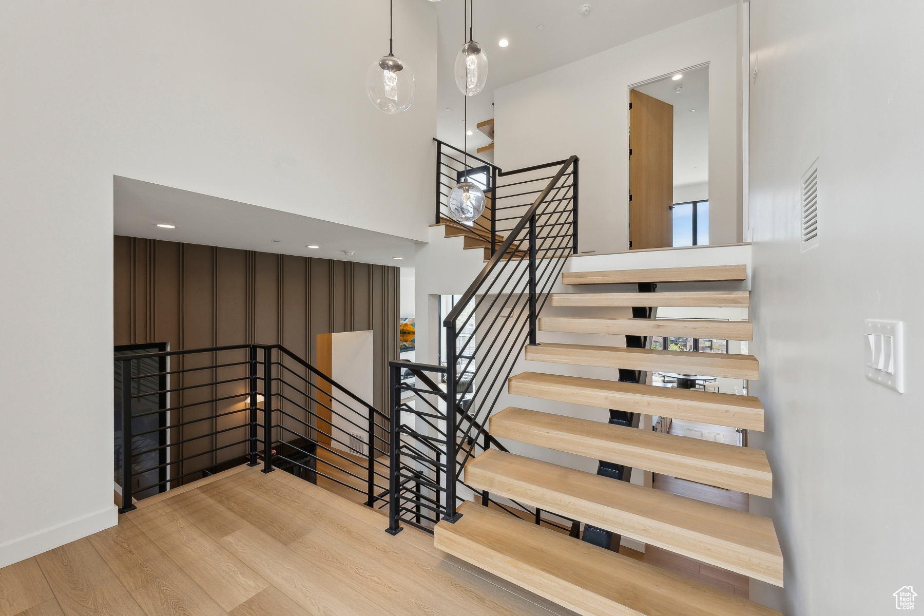 LAMBERT PARK ESTATES - Residential