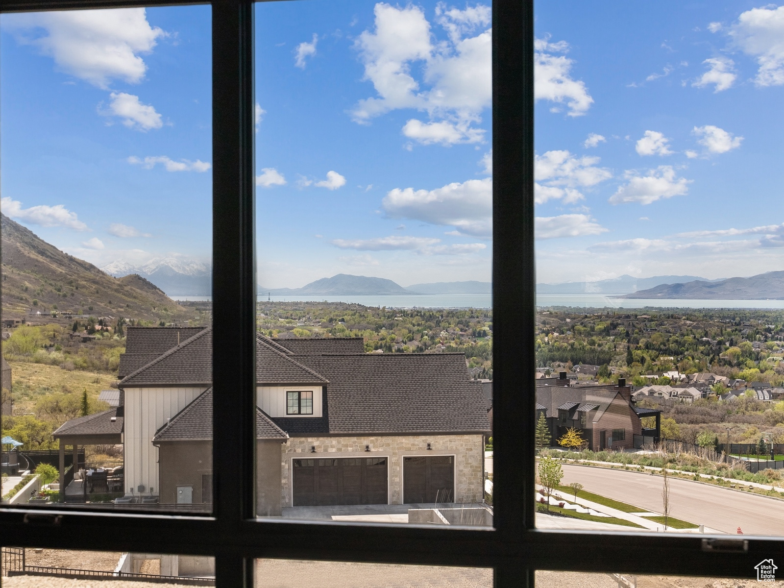 LAMBERT PARK ESTATES - Residential