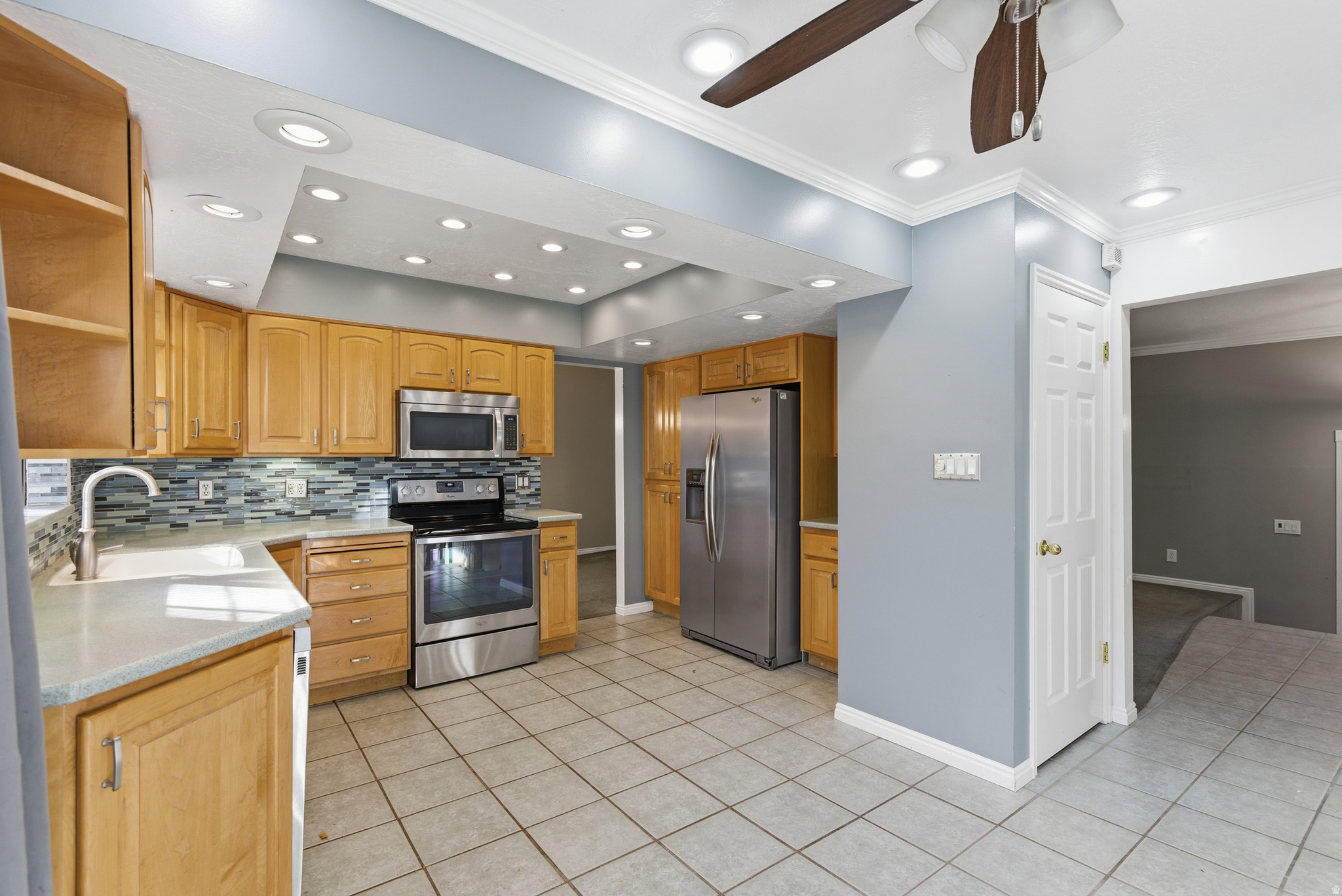 MEADOWS - Residential