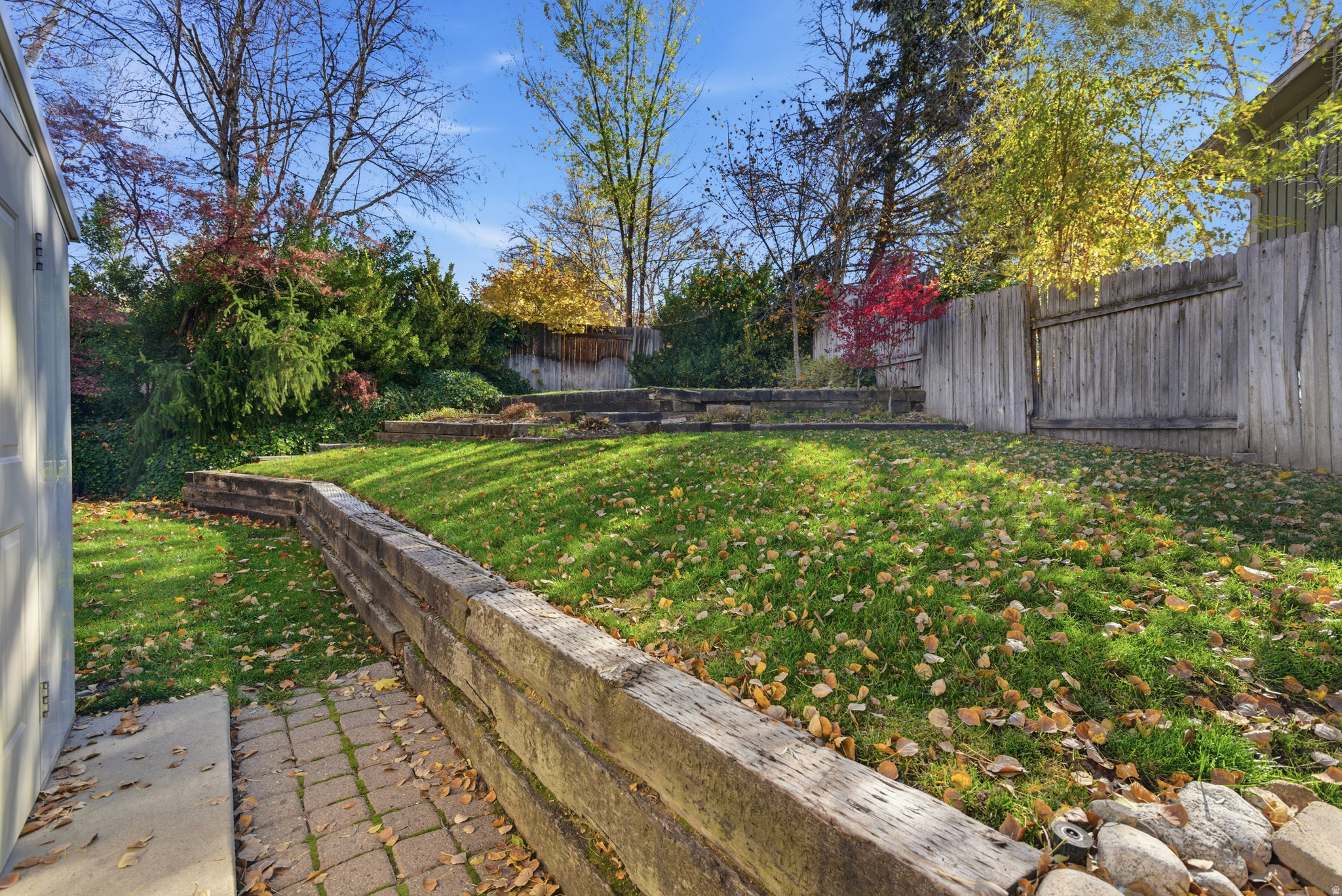 MEADOWS - Residential