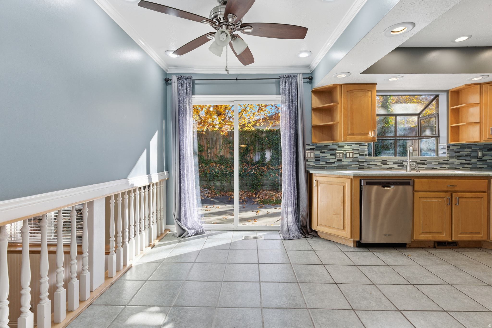 MEADOWS - Residential