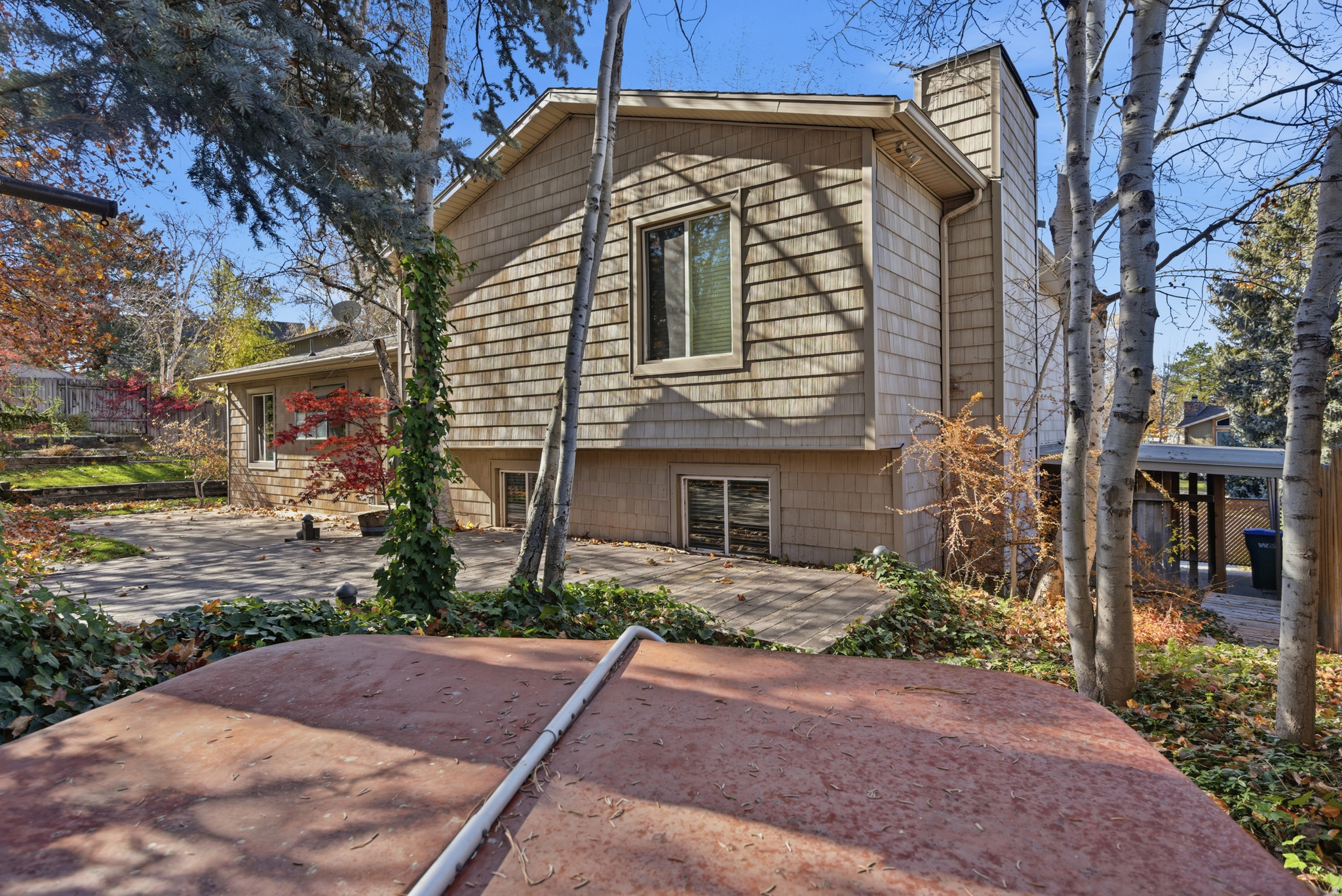 MEADOWS - Residential