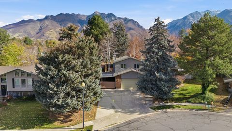 Tiny photo for 9171 S STRASBOURG CIR E, Sandy, UT 84093 (MLS # 2123075)