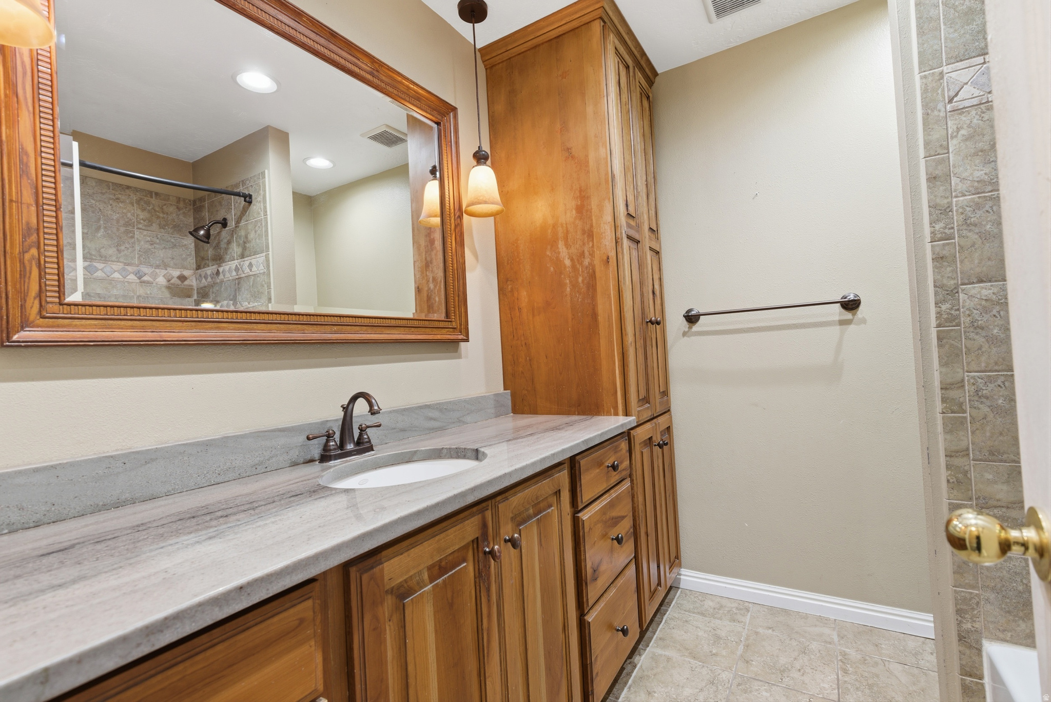 MEADOWS - Residential