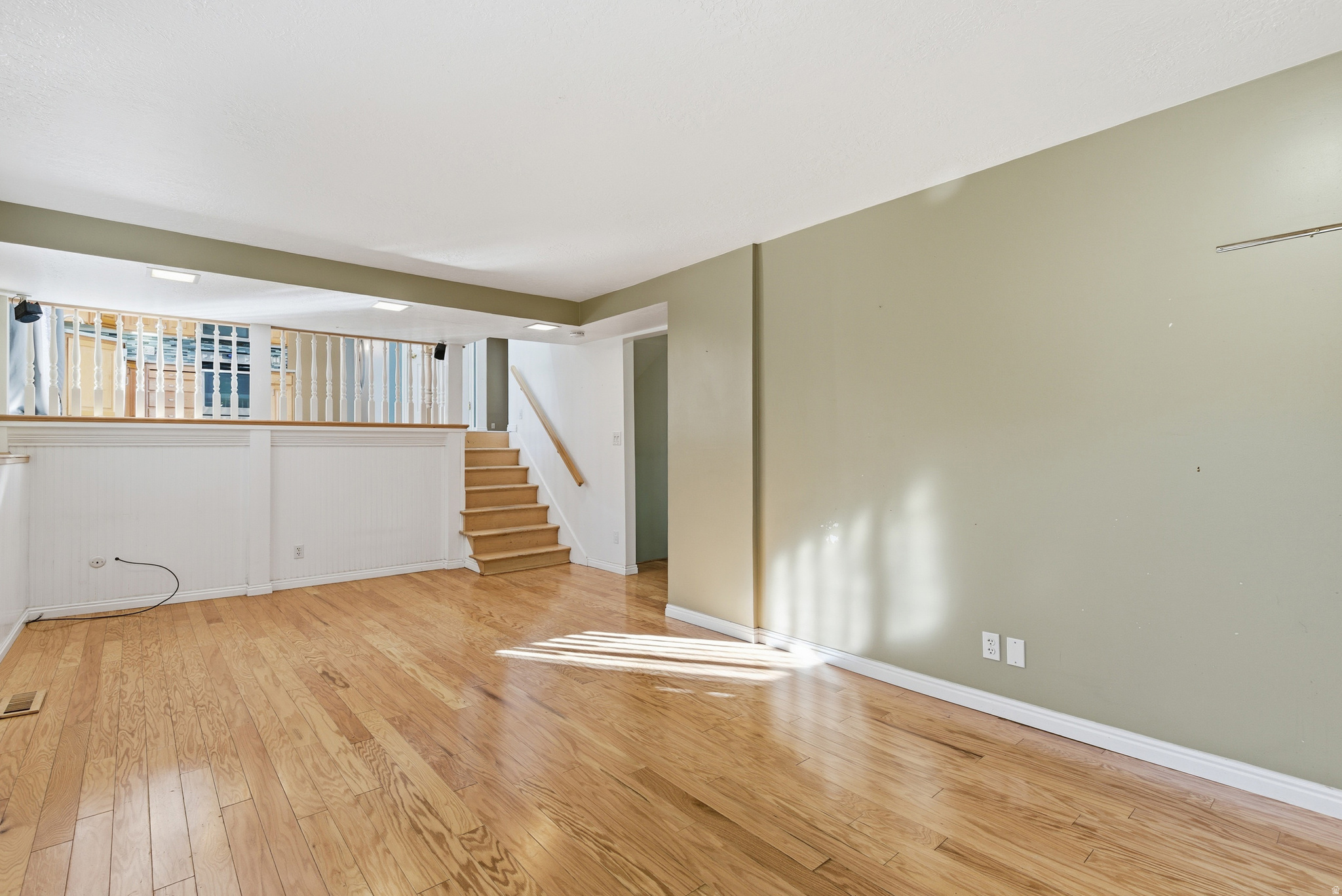 MEADOWS - Residential