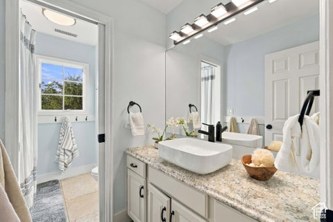 Tiny photo for 3887 GRAYMALKIN CIR, South Jordan, UT 84095 (MLS # 2193787)