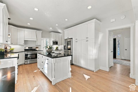 Tiny photo for 3887 GRAYMALKIN CIR, South Jordan, UT 84095 (MLS # 2193787)