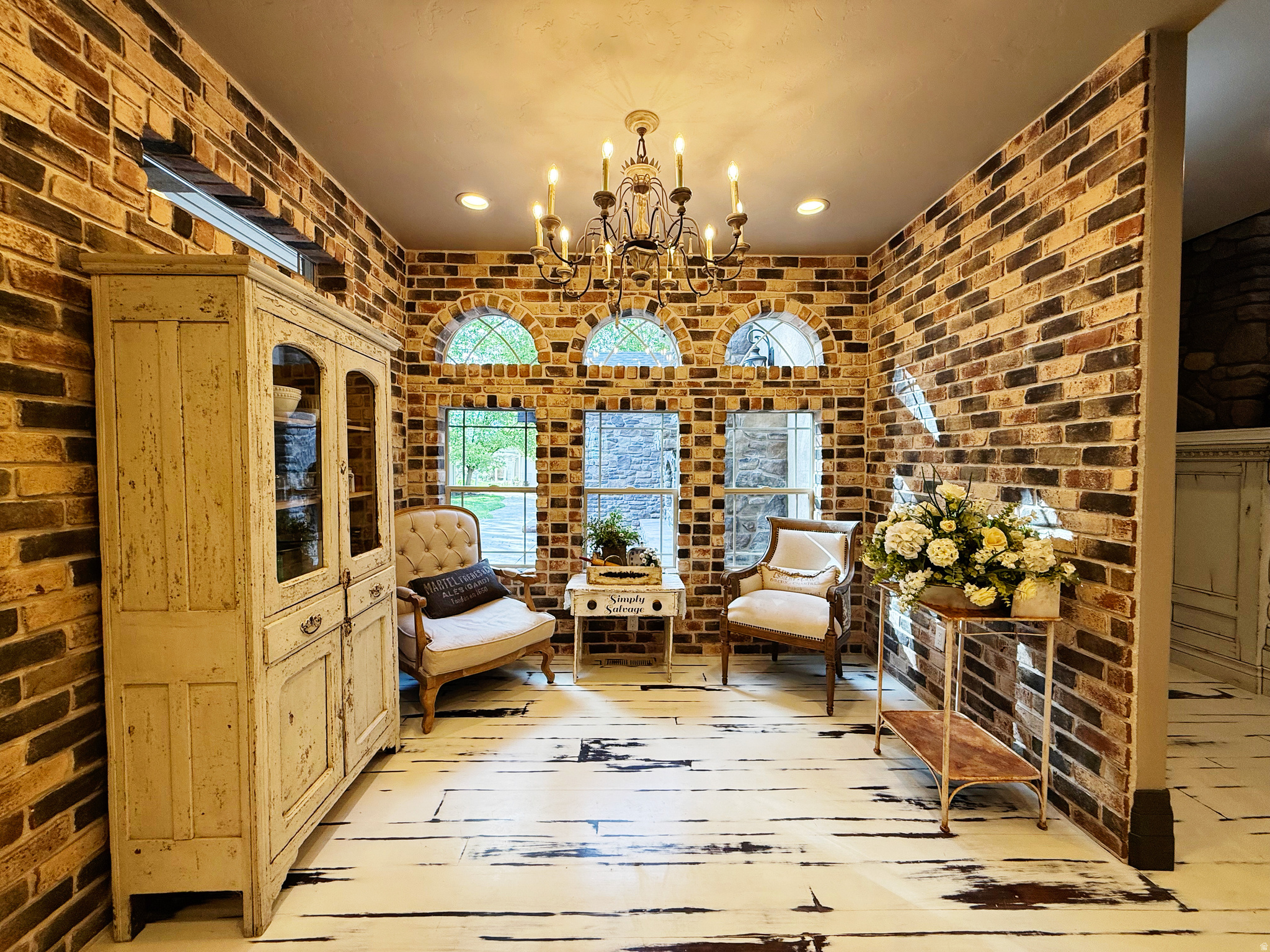 CAROLINE - Residential