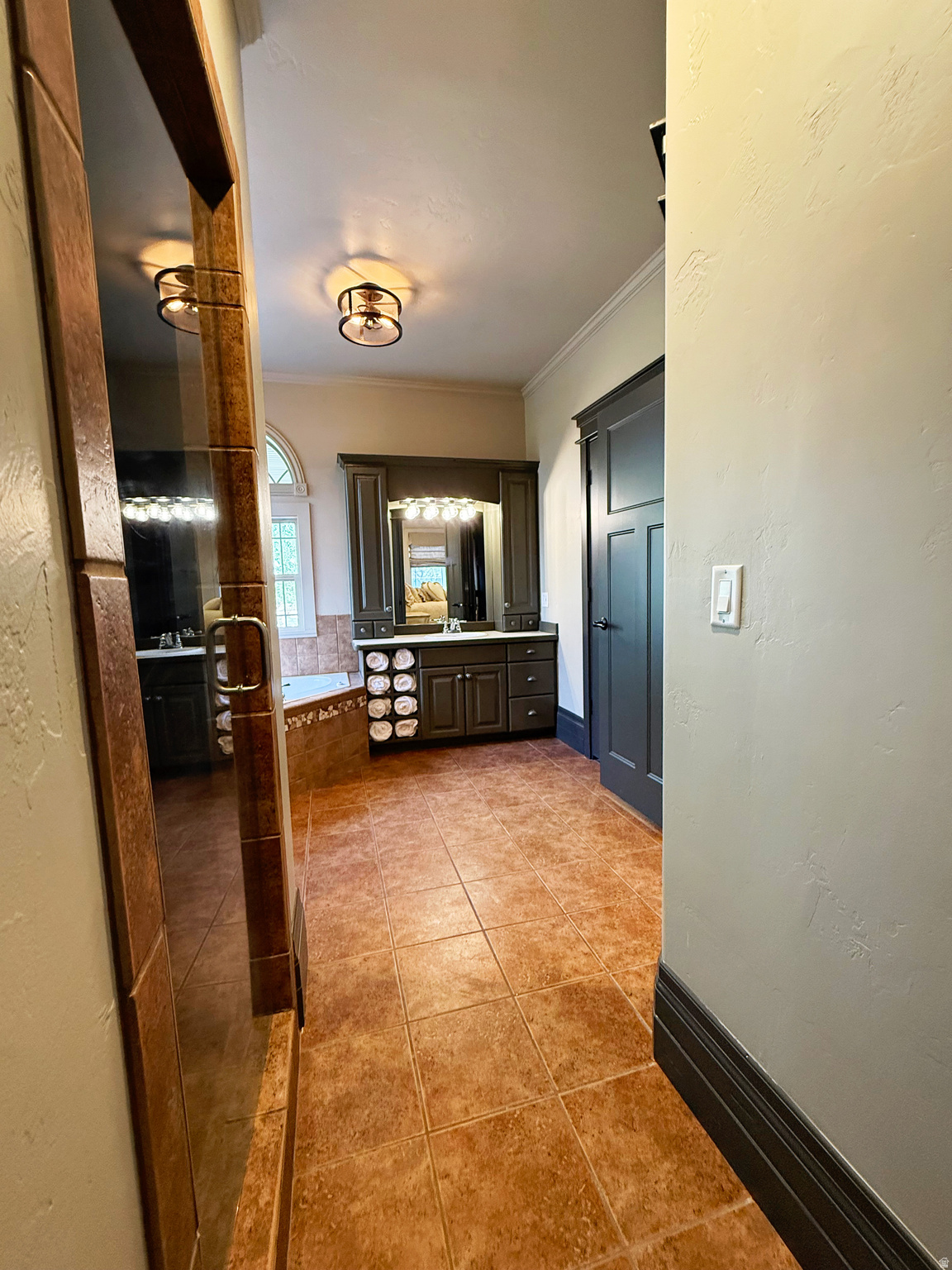 CAROLINE - Residential