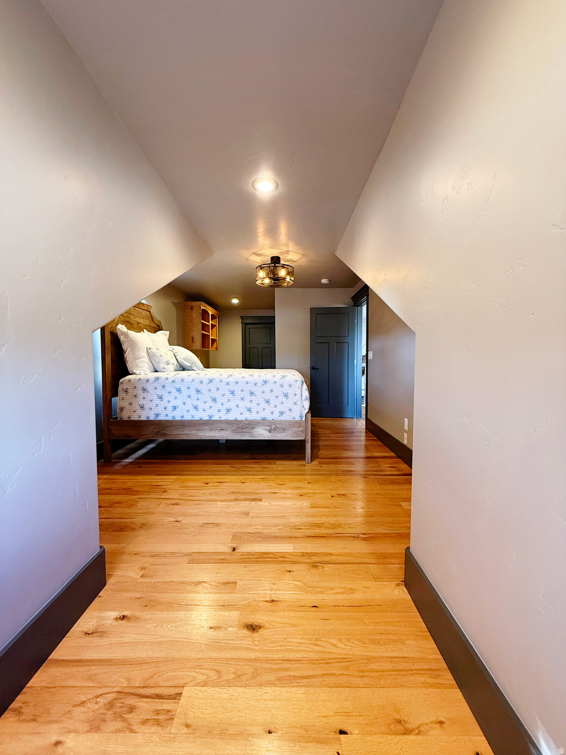 CAROLINE - Residential