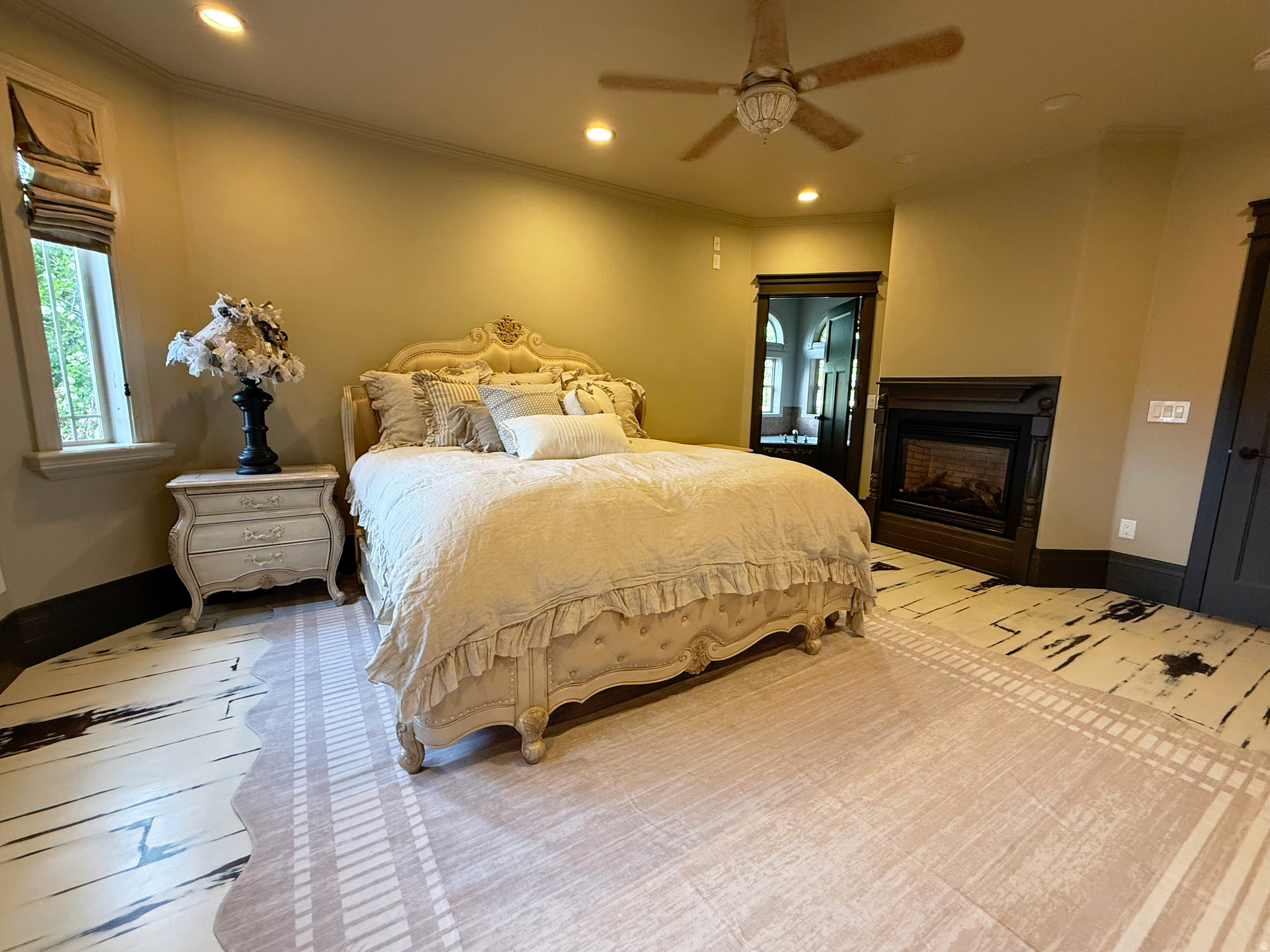 CAROLINE - Residential