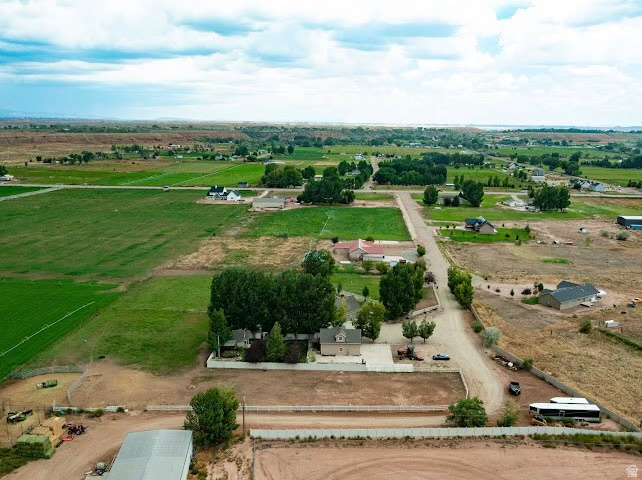 CAROLINE - Residential