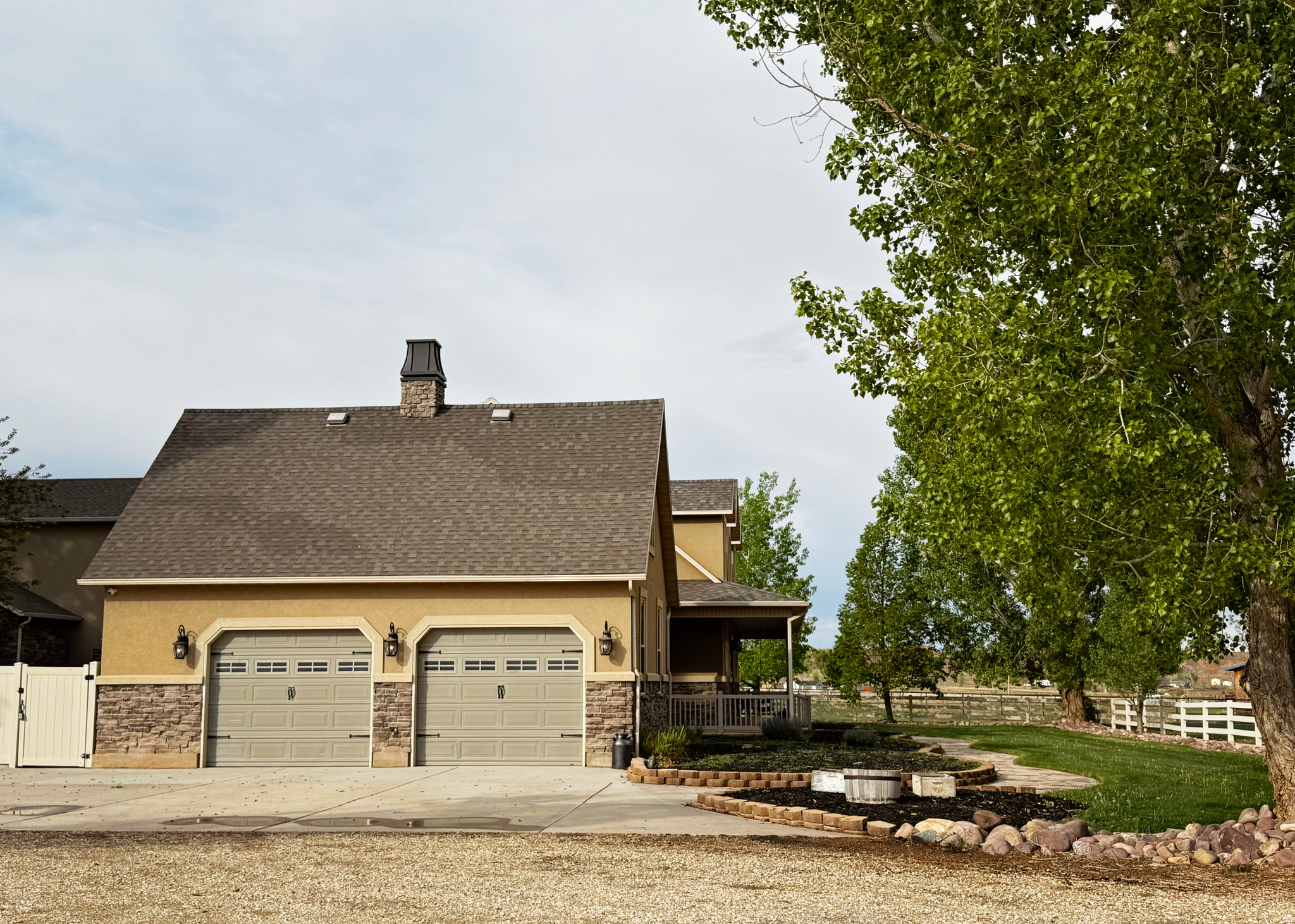 CAROLINE - Residential