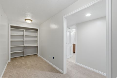 Tiny photo for 1720 W 1400 S, Syracuse, UT 84075 (MLS # 2140155)
