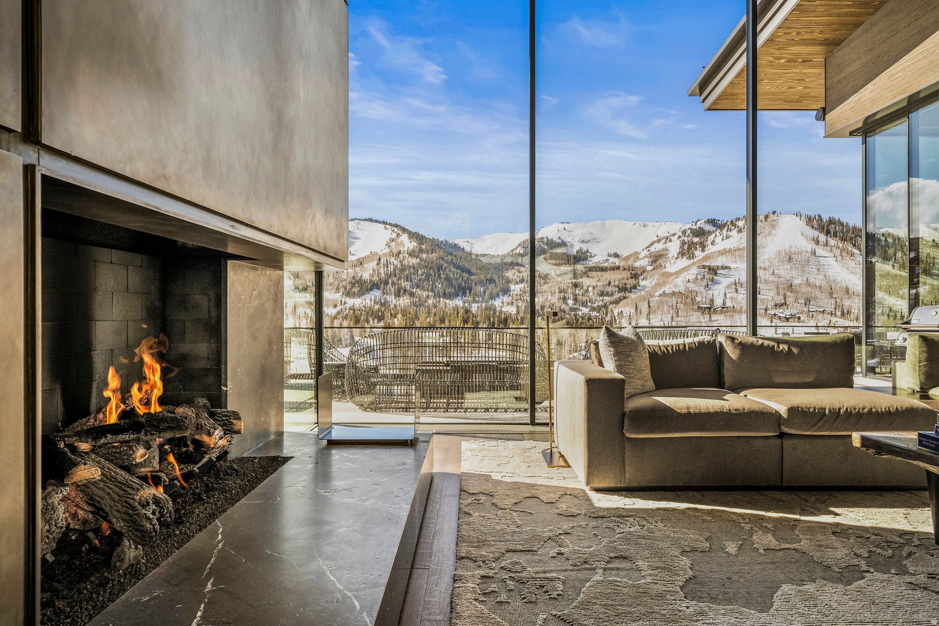 246 WHITE PINE CANYON RD