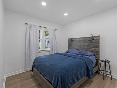 Tiny photo for 1046 S LINCOLN ST, Salt Lake City, UT 84105 (MLS # 2169796)