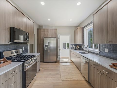 Tiny photo for 1046 S LINCOLN ST, Salt Lake City, UT 84105 (MLS # 2169796)