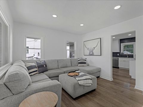 Tiny photo for 1046 S LINCOLN ST, Salt Lake City, UT 84105 (MLS # 2169796)