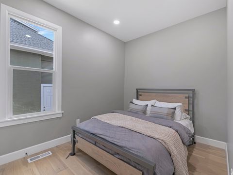 Tiny photo for 1046 S LINCOLN ST, Salt Lake City, UT 84105 (MLS # 2169796)