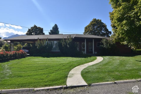 Photo of 45 W 200 N, Santaquin, UT 84655 (MLS # 2192129)