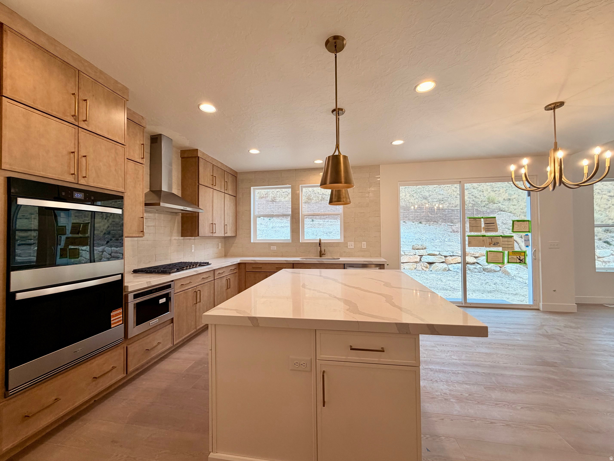 CANYON POINT - Residential