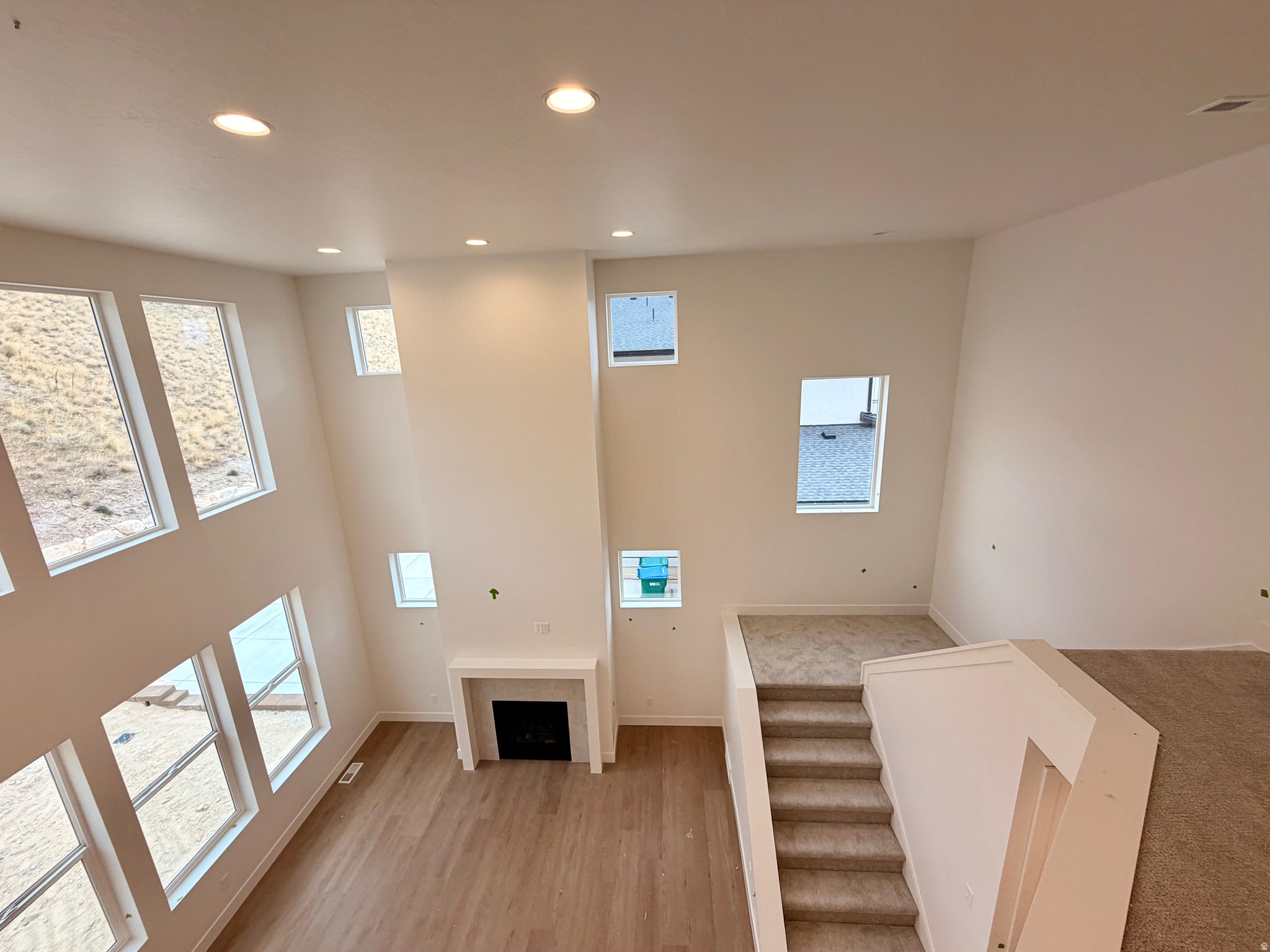 CANYON POINT - Residential