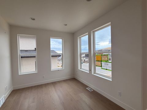 Tiny photo for 5886 N CANYON RIM RD #622, Lehi, UT 84048 (MLS # 2123039)