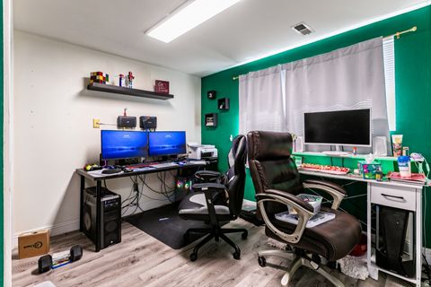 Tiny photo for 220 W 590 N, Layton, UT 84041 (MLS # 2144532)