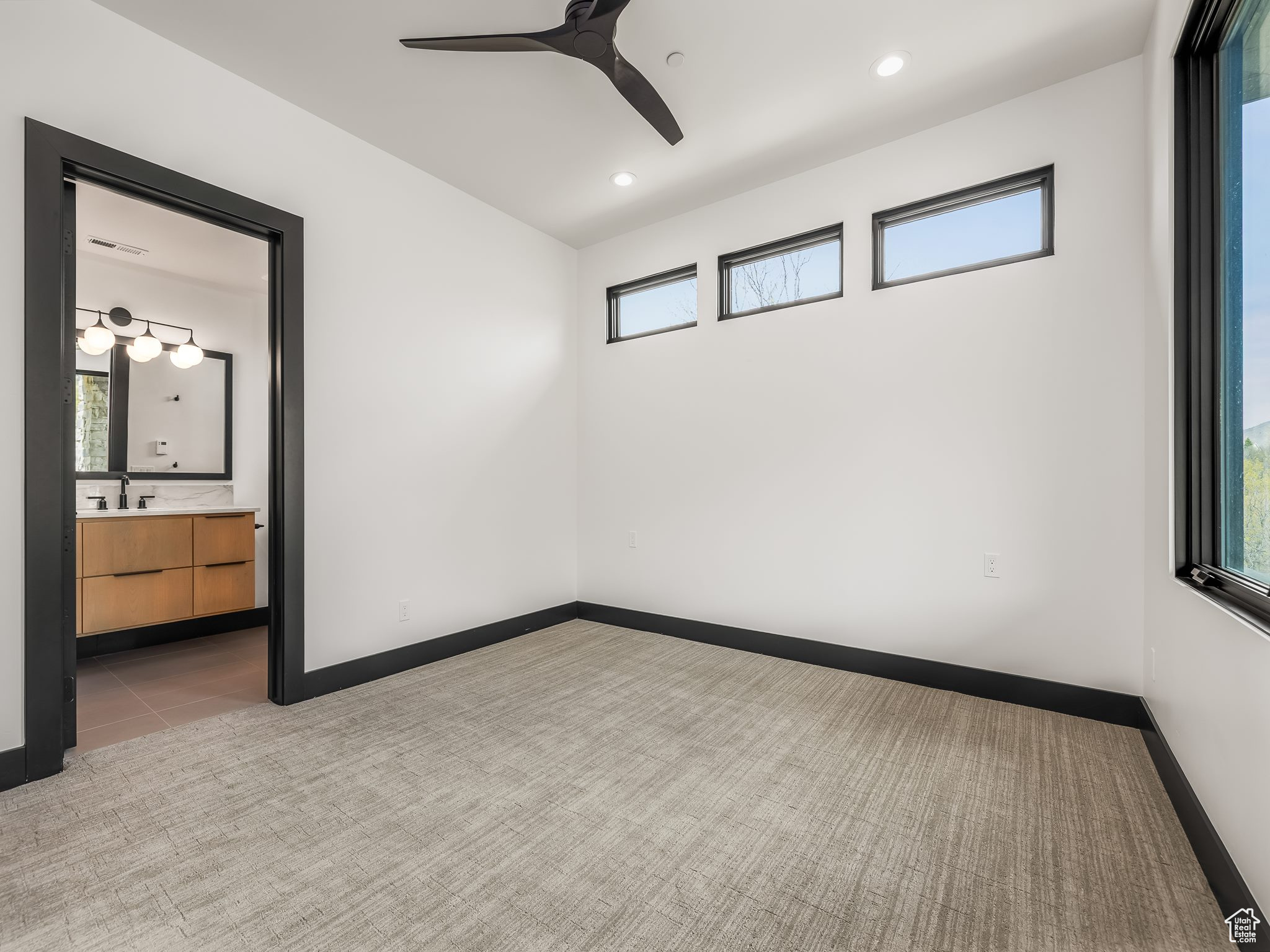 SUMMIT CREEK - Residential