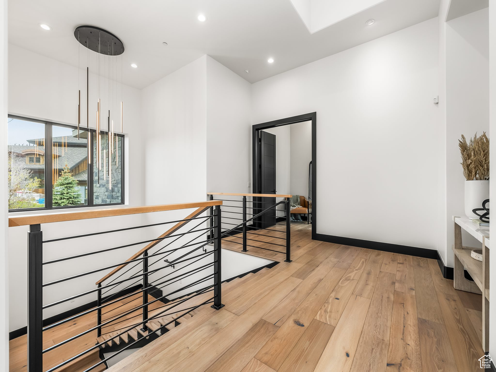 SUMMIT CREEK - Residential