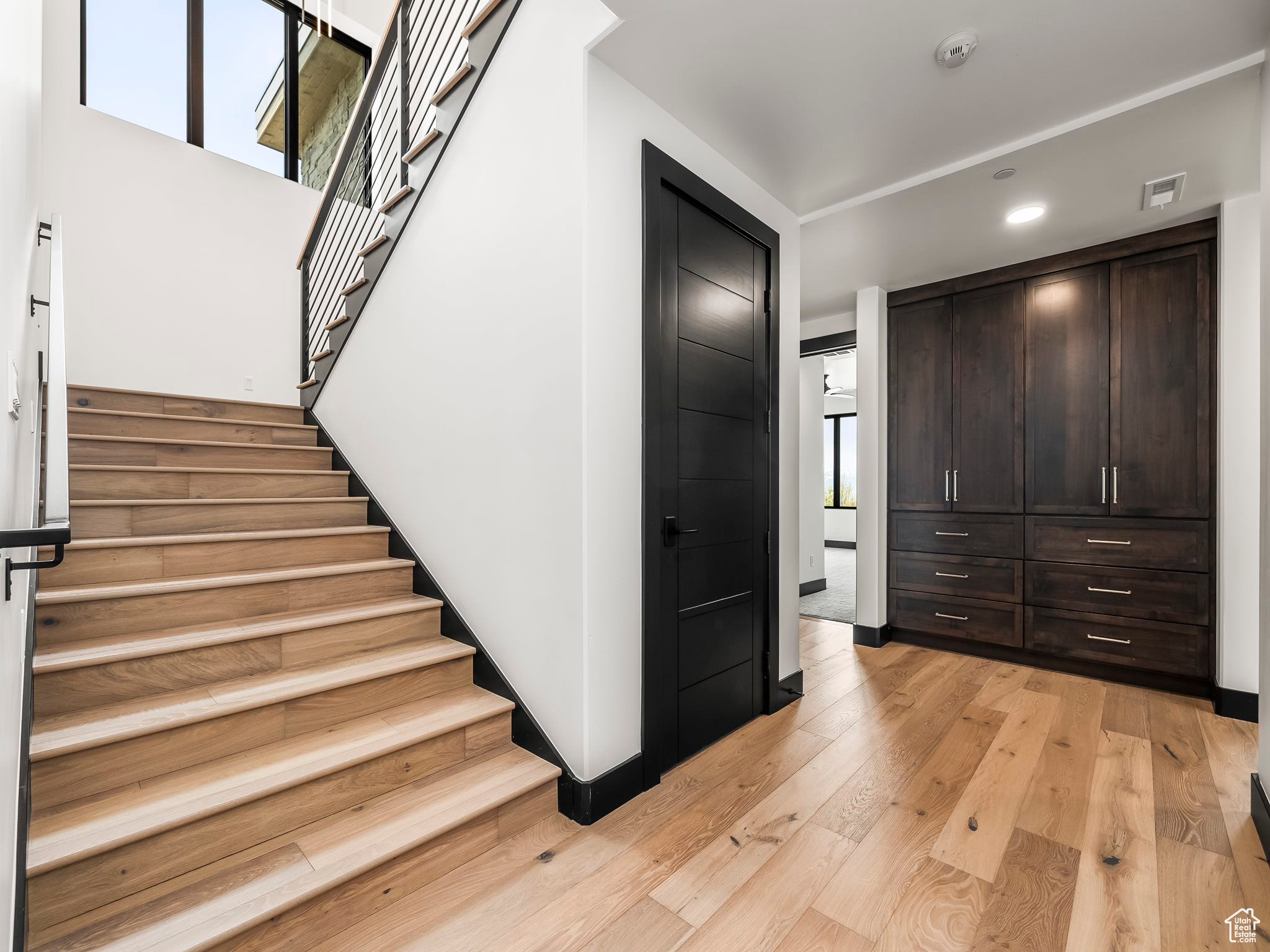 SUMMIT CREEK - Residential