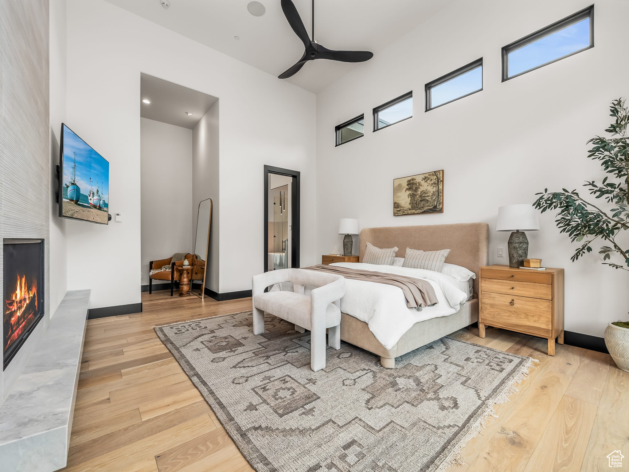 SUMMIT CREEK - Residential